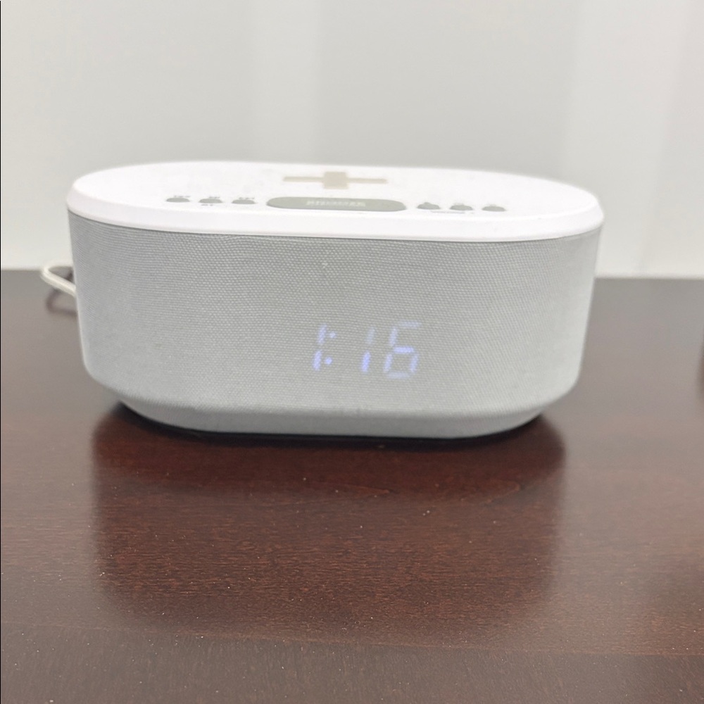 Clock radio phone charger
